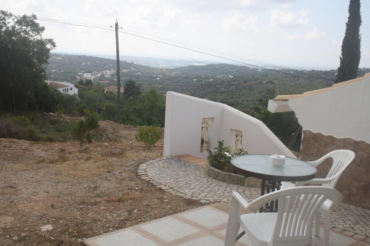 Rustic Villa Guesthouse Santa Bárbara de Nexe Dış mekan fotoğraf