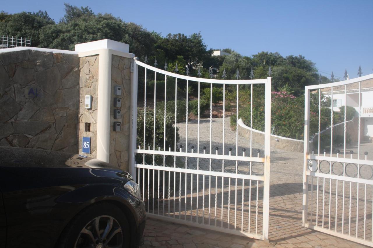 Rustic Villa Guesthouse Santa Bárbara de Nexe Dış mekan fotoğraf