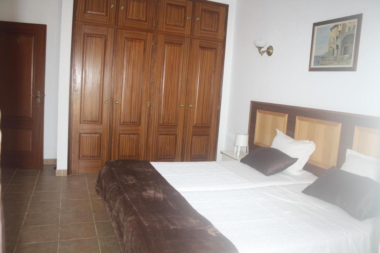 Rustic Villa Guesthouse Santa Bárbara de Nexe Dış mekan fotoğraf